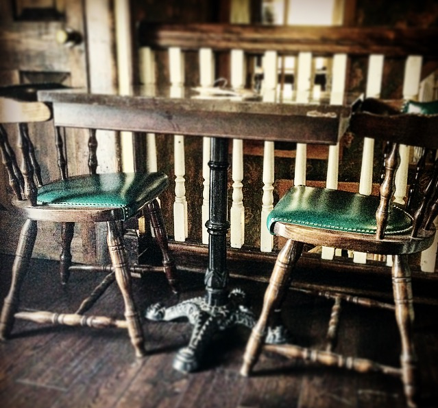 TableFor2.jpg